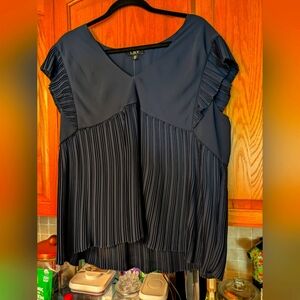 NWT Navy Pleated Top sz 1X by L.N.V